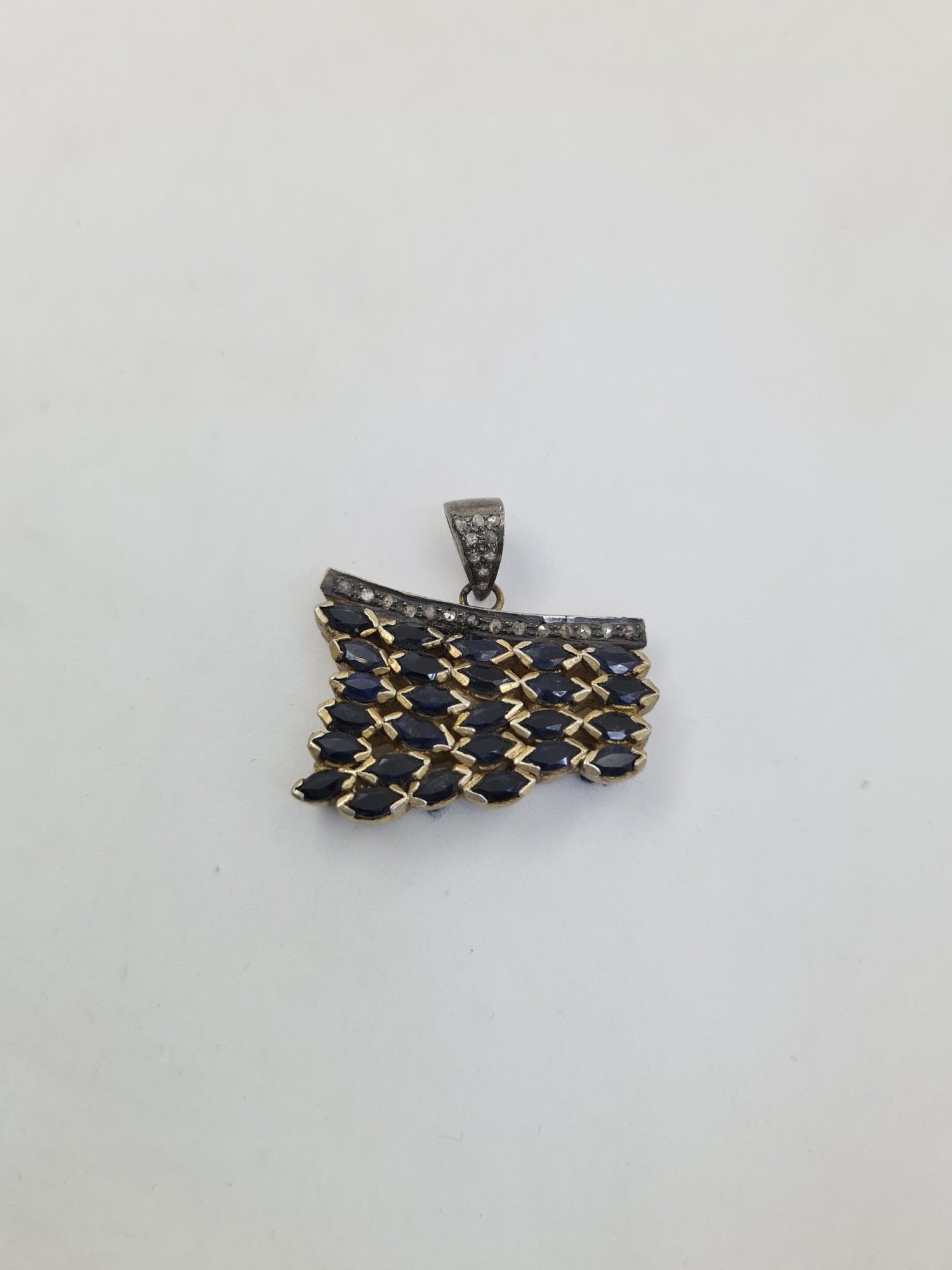 Safir Kolye Ucu #1
