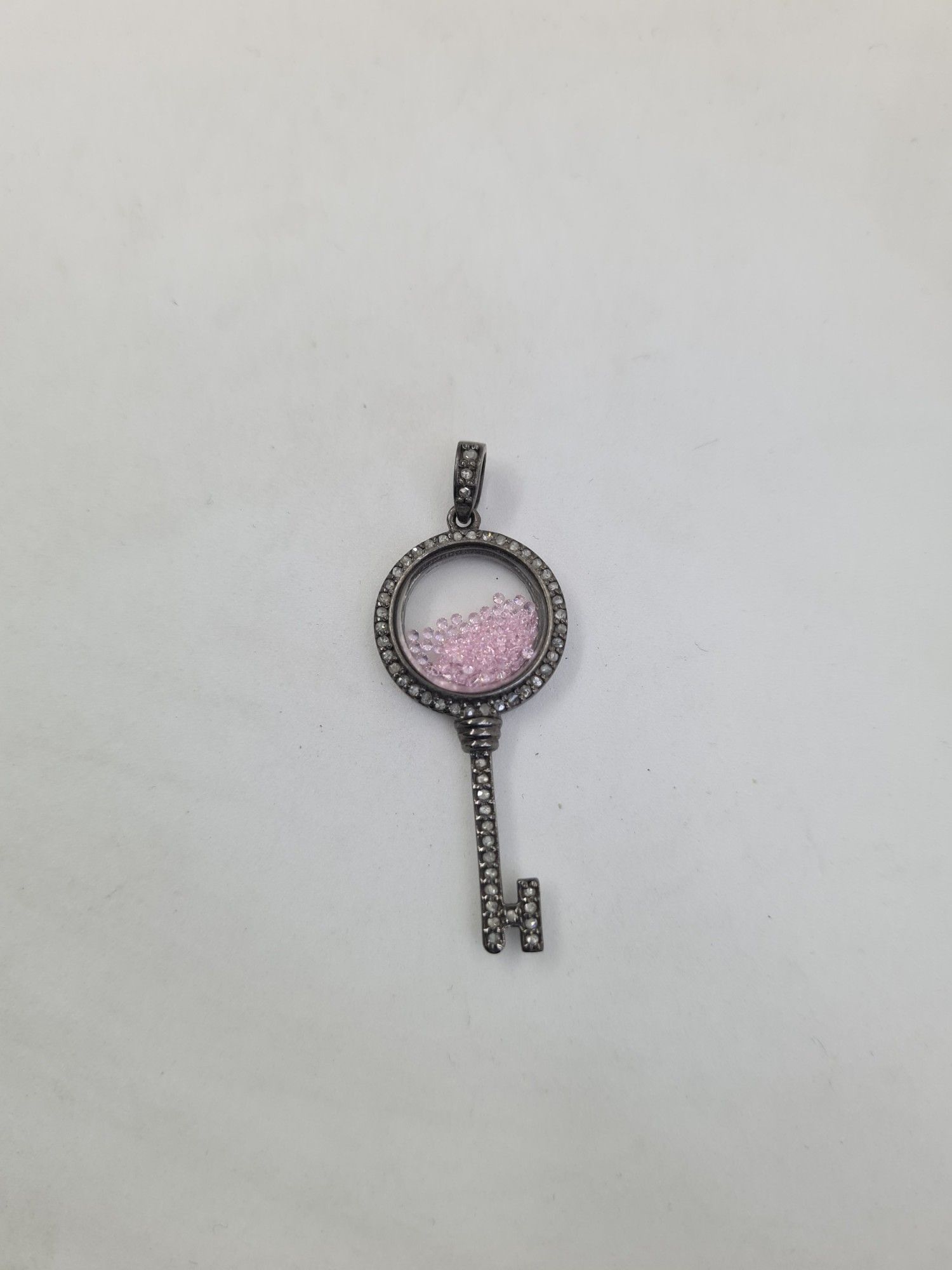 Pembe Kuvars Kolye Ucu #1