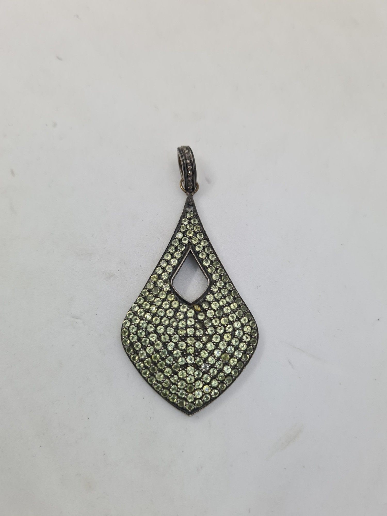Peridot Kolye Ucu