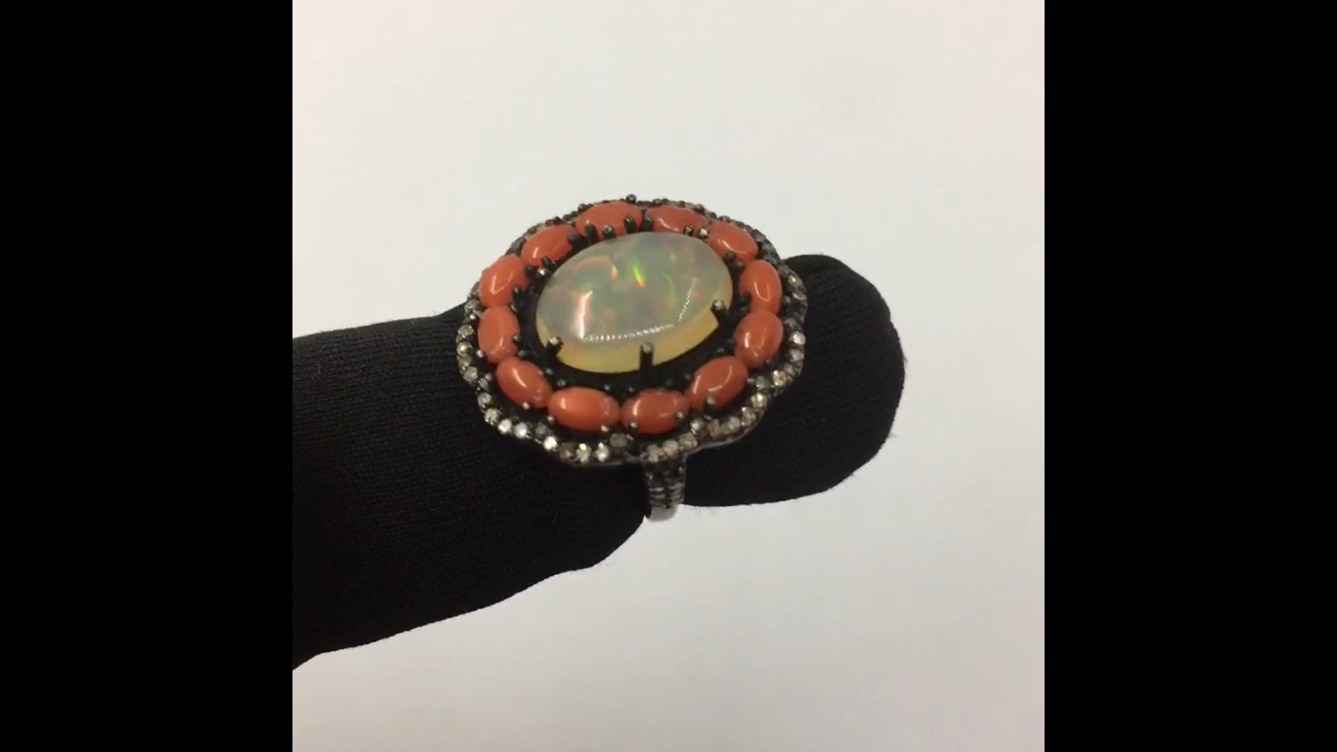 Opal Mercan Yüzük 