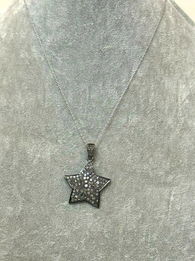 Yıldız Motif Elmas Kolye 2