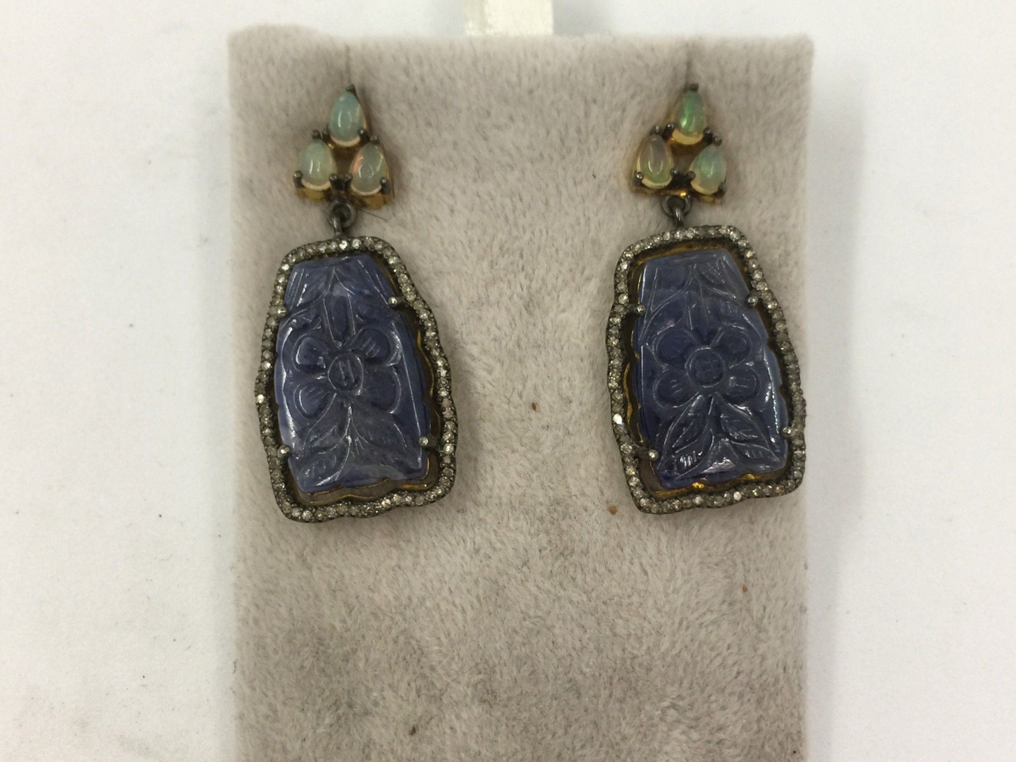 İşlenmiş Safir Opal Küpe