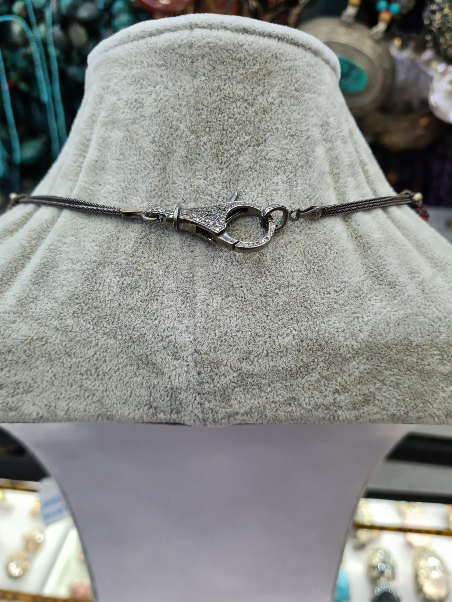 Safir Eski Para ve Elmas Kolye